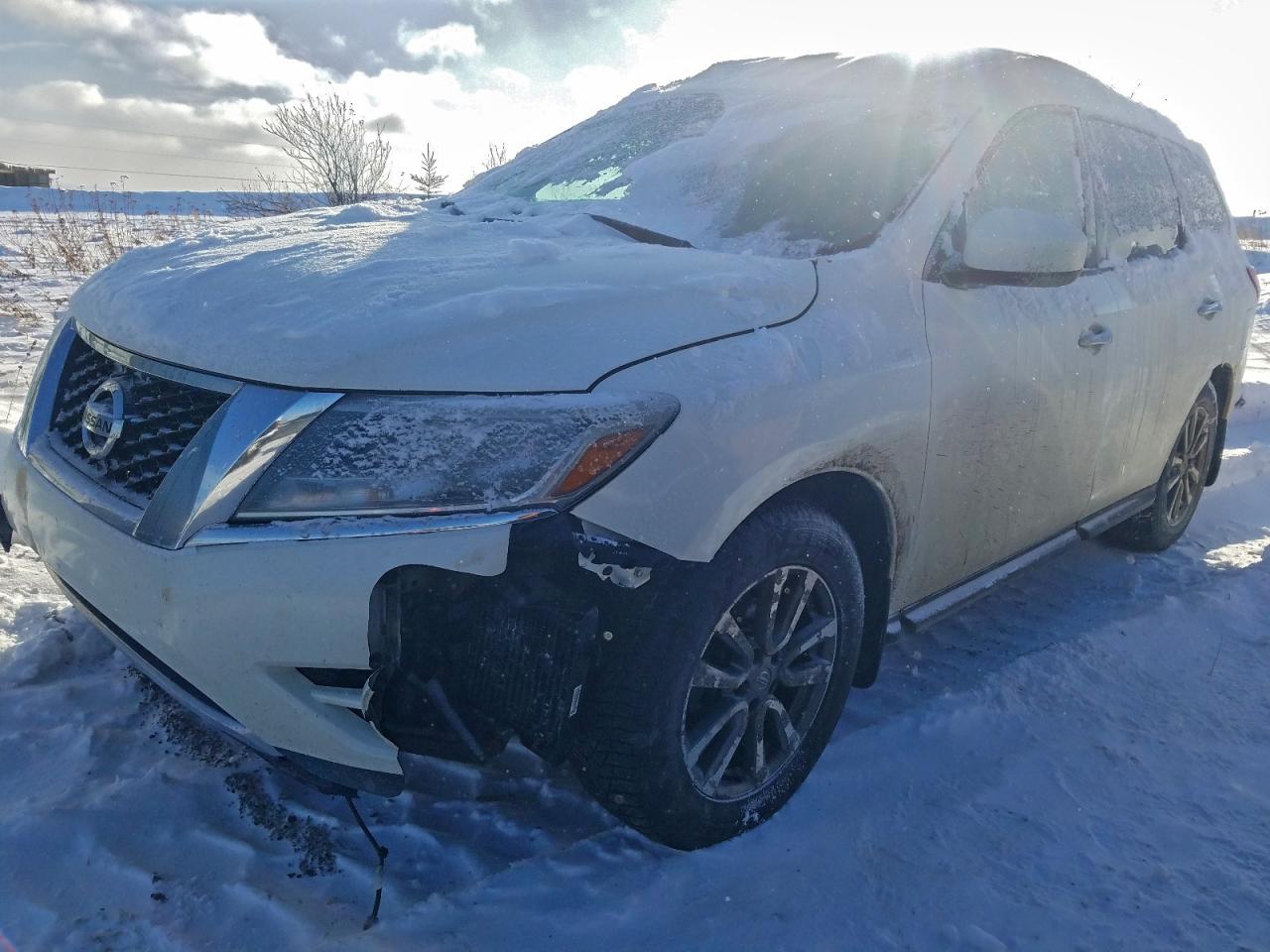 NISSAN PATHFINDER 2015