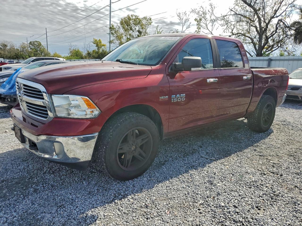 RAM 1500 SLT 2016