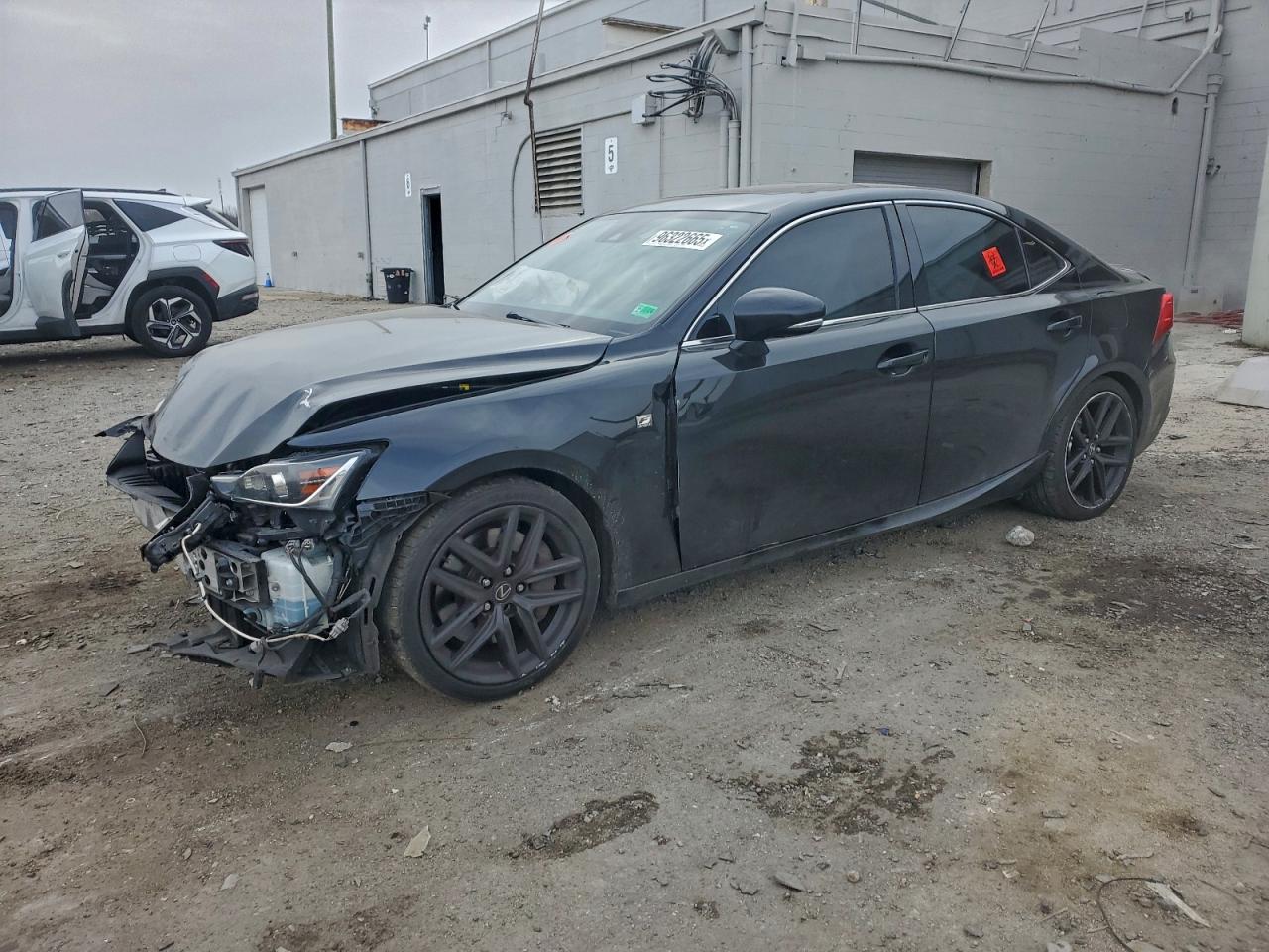 LEXUS IS 2017