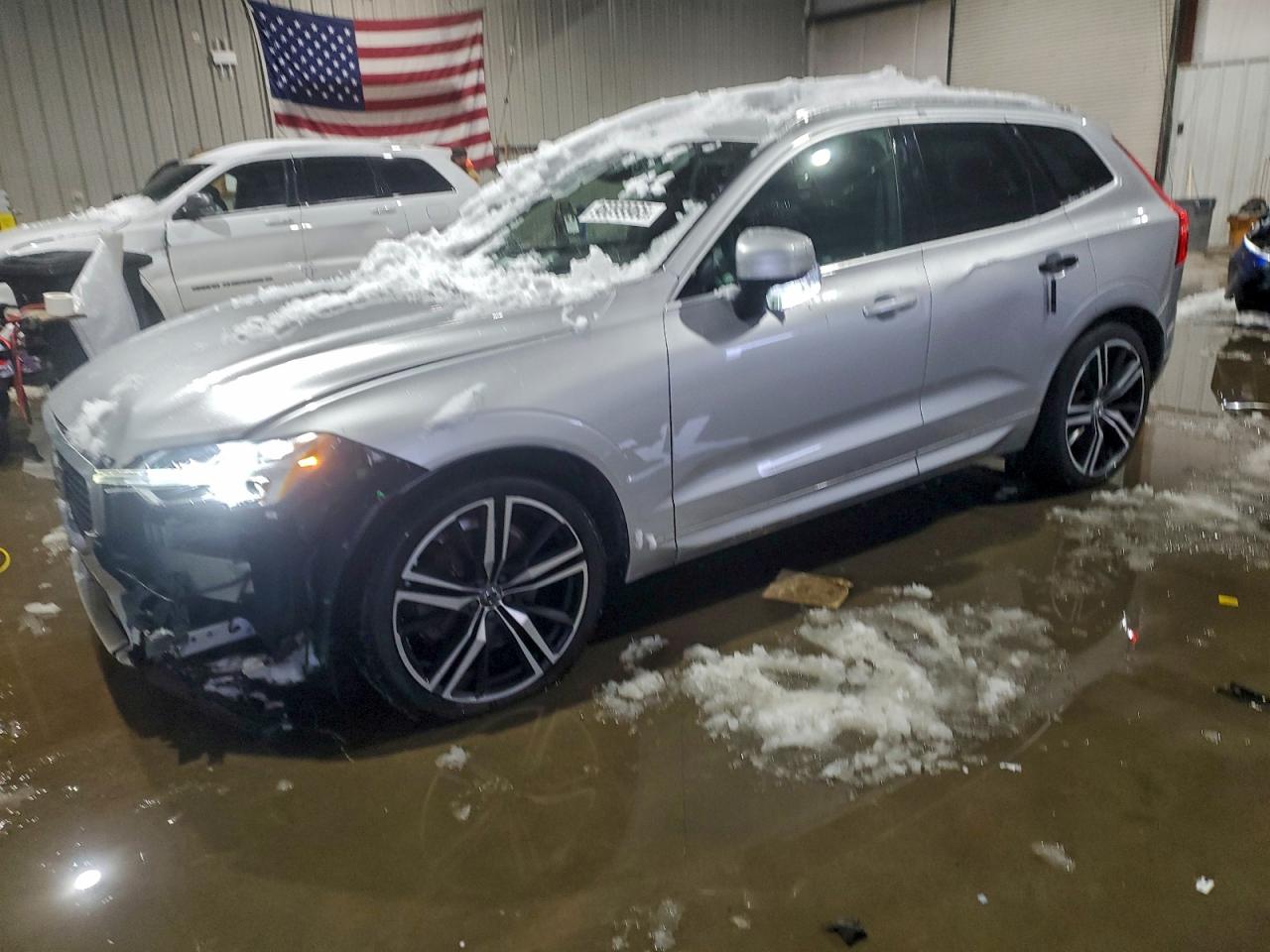 VOLVO XC60 T6 R- 2019