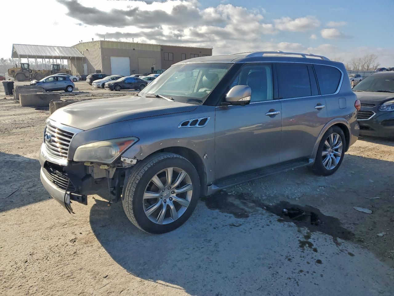 INFINITI QX56 2013
