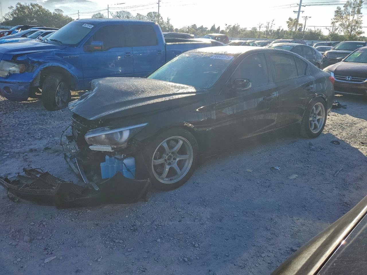 INFINITI Q50 2019
