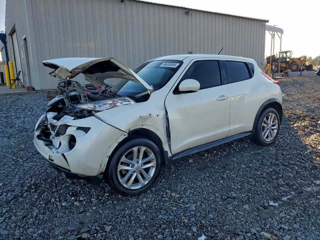 NISSAN JUKE S 2013