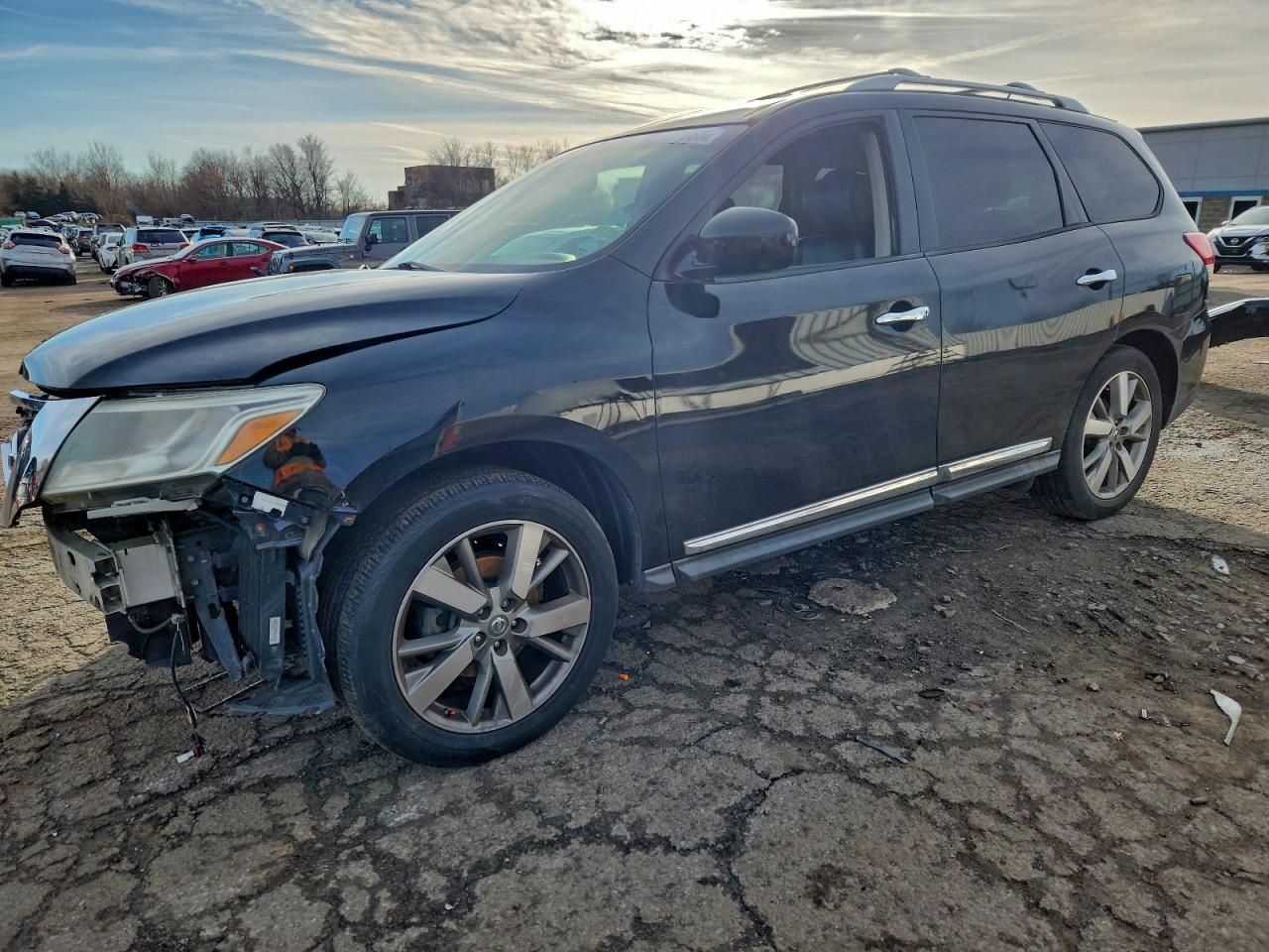 NISSAN PATHFINDER 2013
