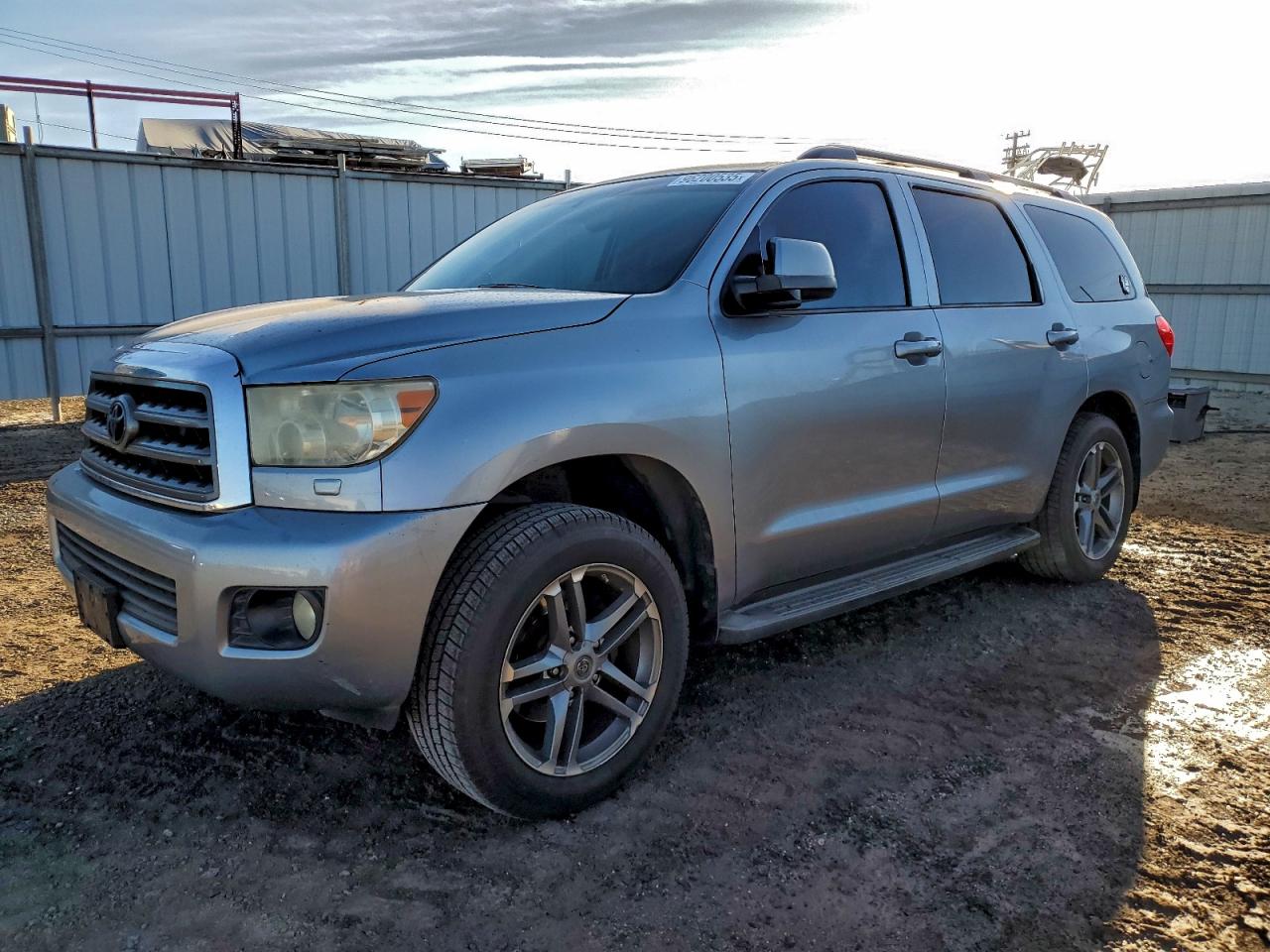 TOYOTA SEQUOIA 2013