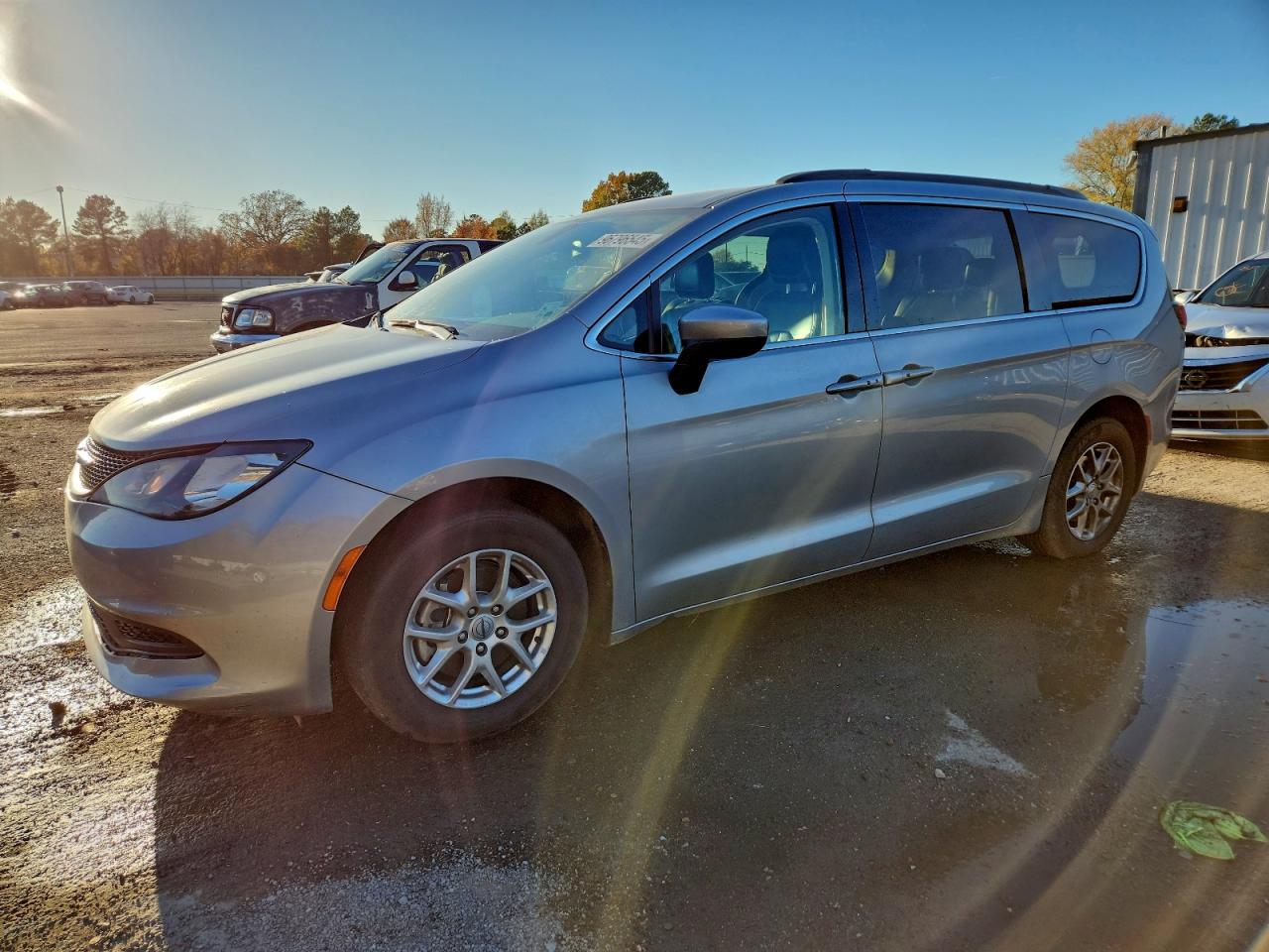 CHRYSLER VOYAGER 2021