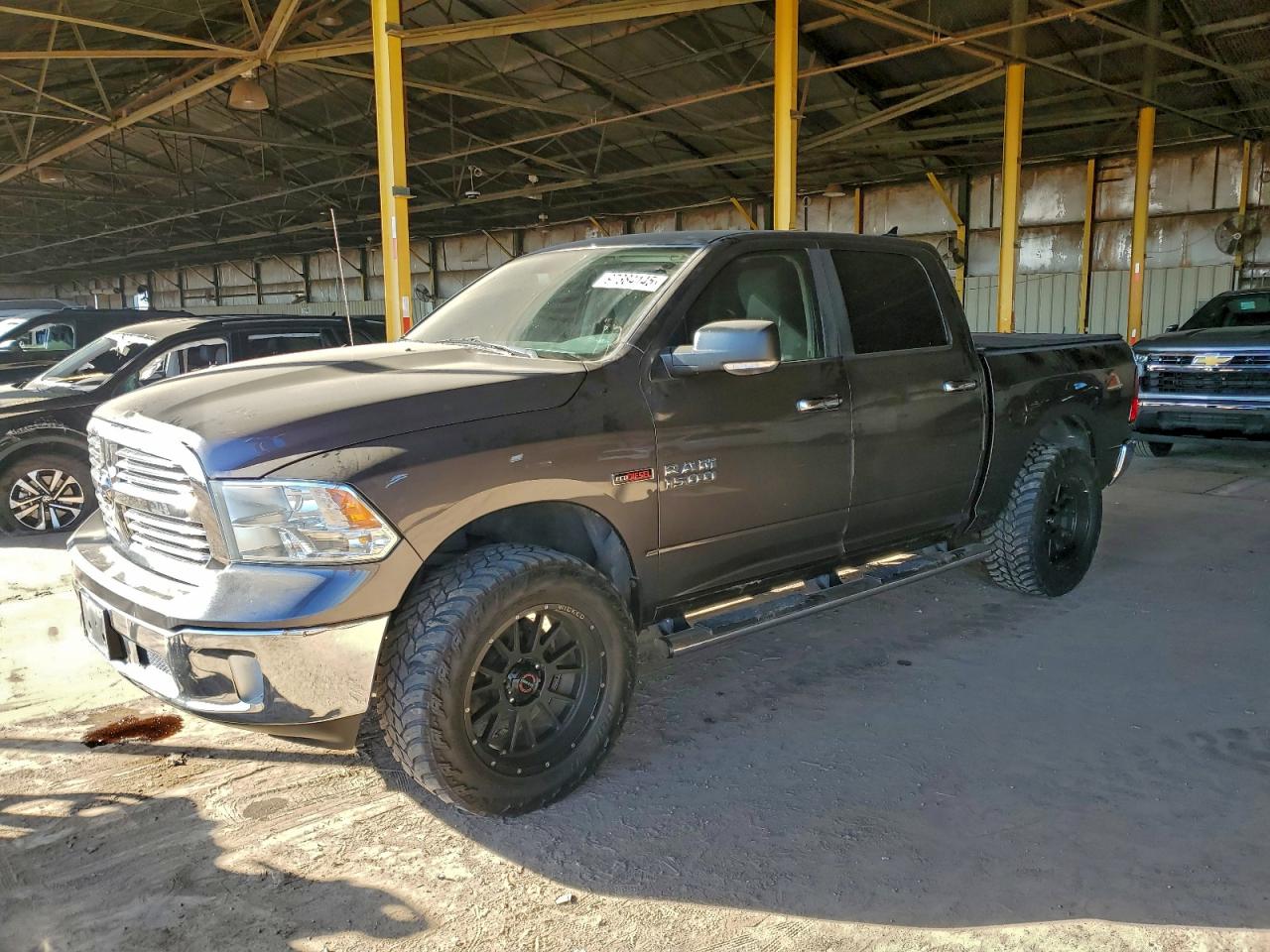 RAM 1500 SLT 2015