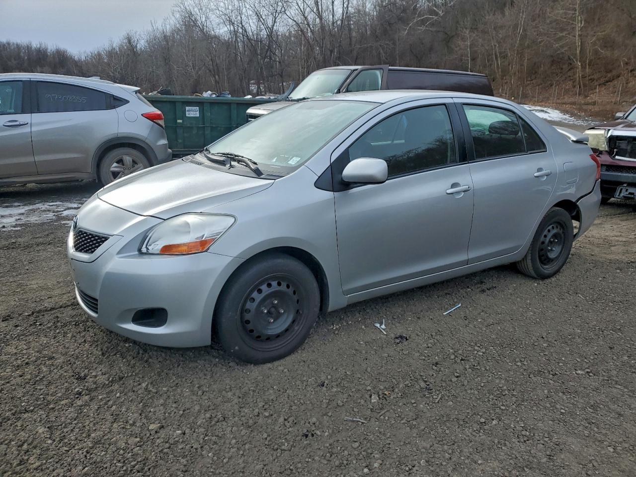 TOYOTA YARIS 2010
