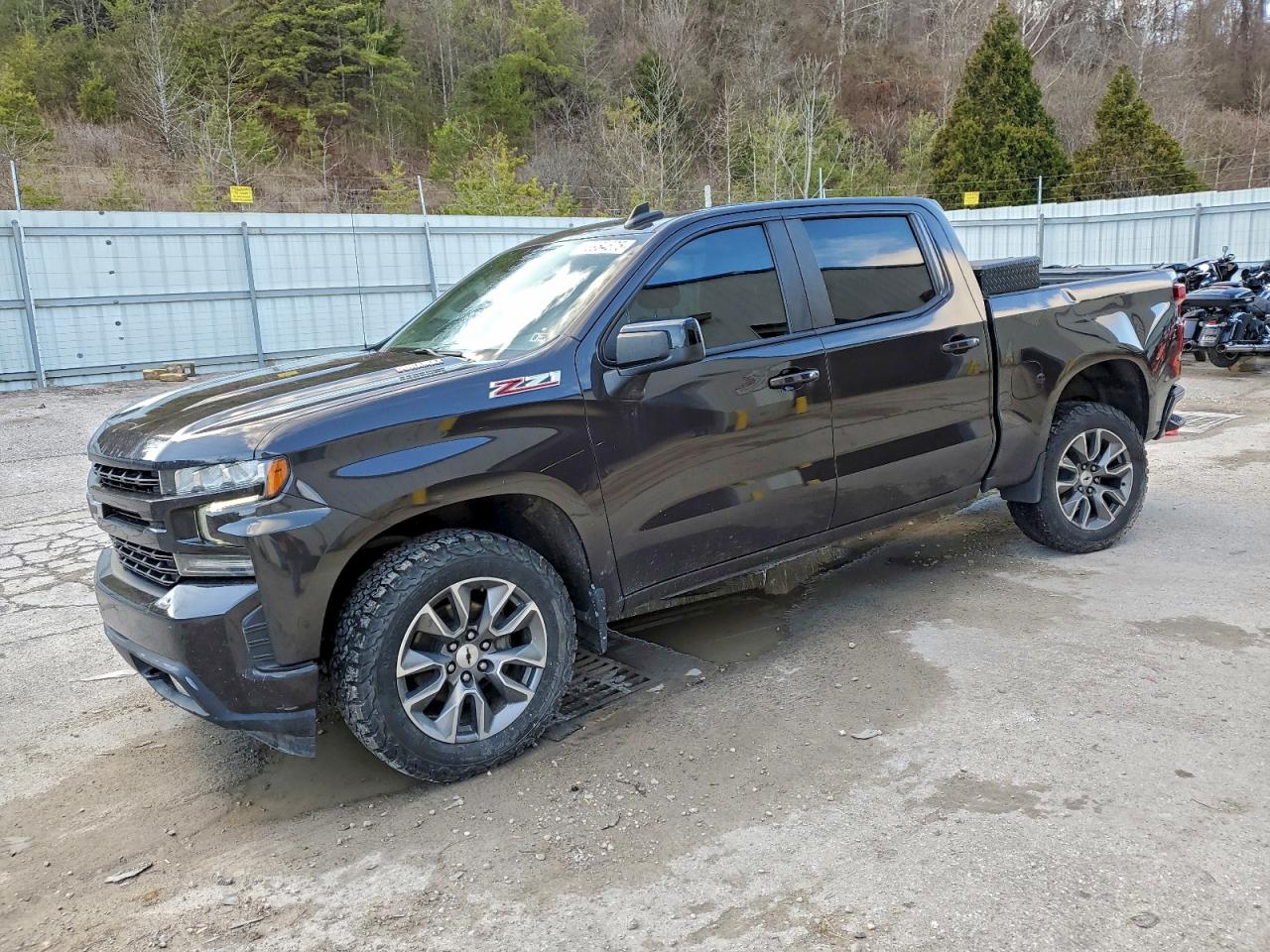 CHEVROLET SILVERADO 2021