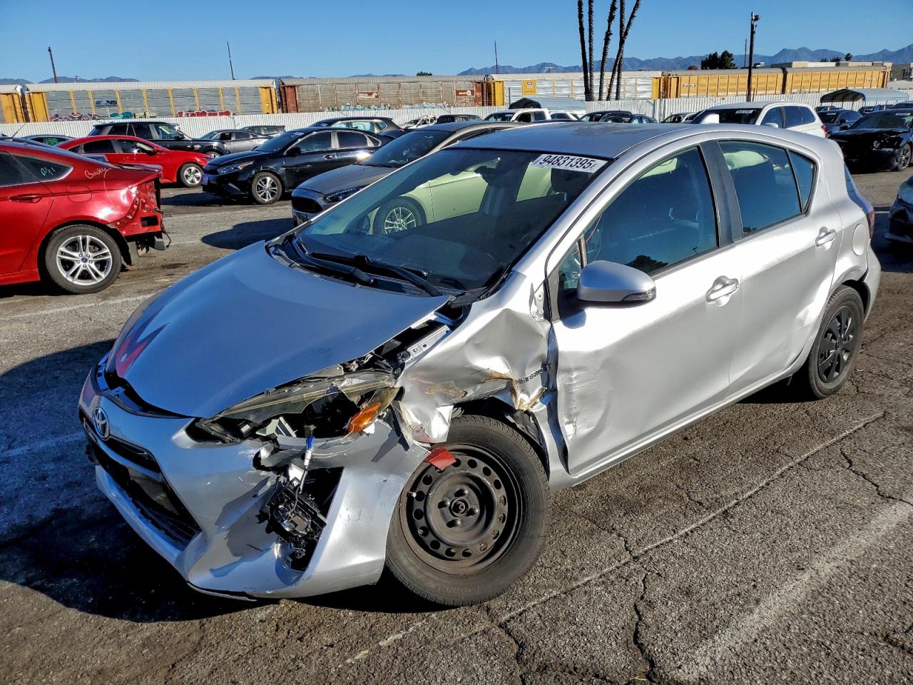 TOYOTA PRIUS C 2016
