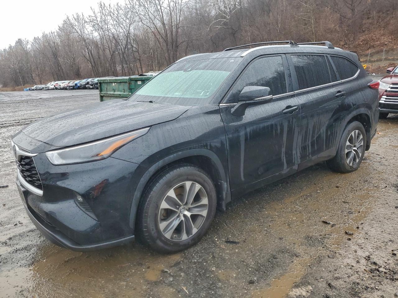 TOYOTA HIGHLANDER 2023