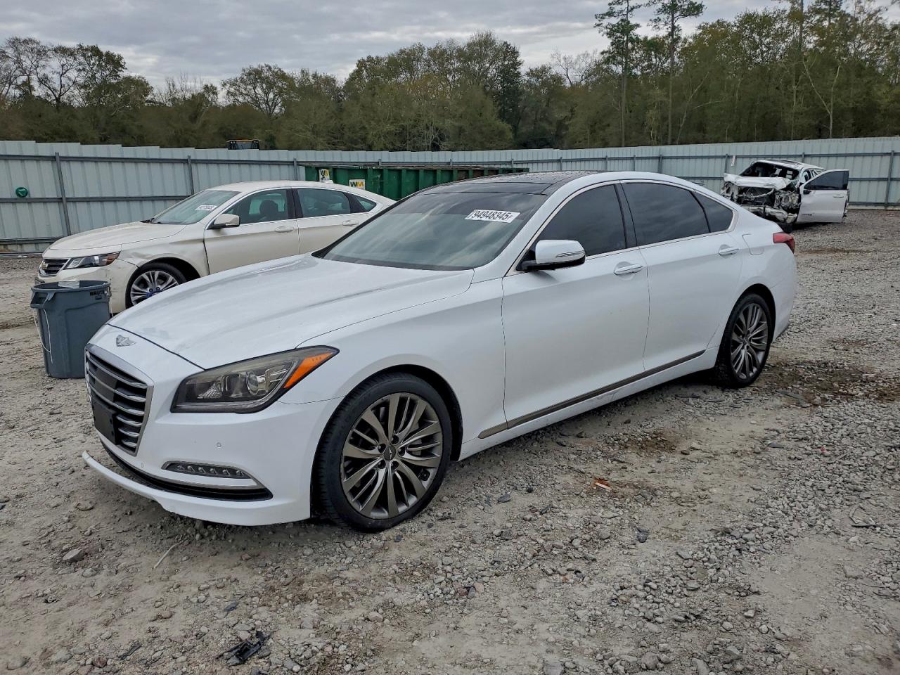 HYUNDAI GENESIS 5. 2015