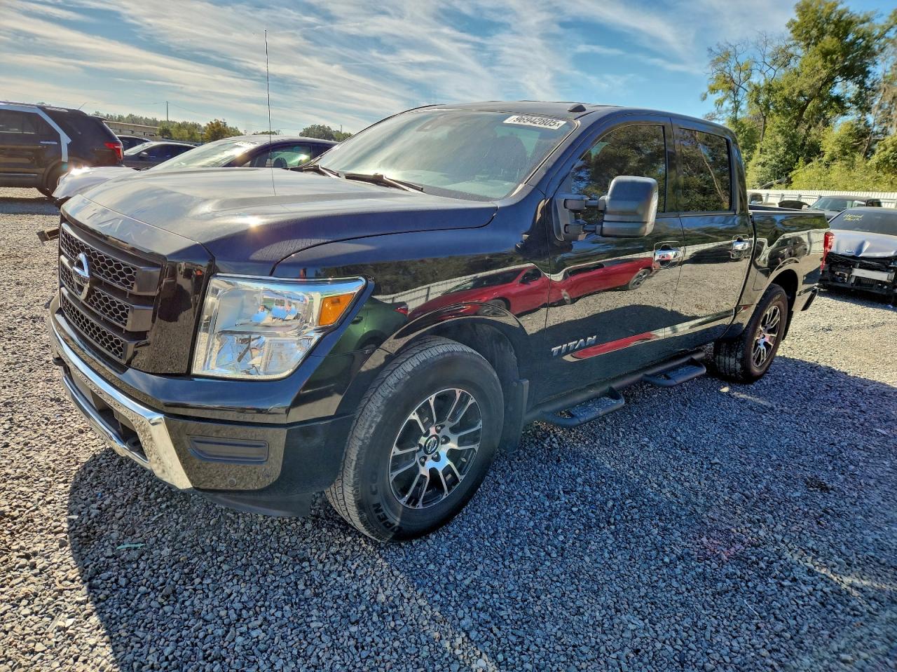 NISSAN TITAN SV 2021