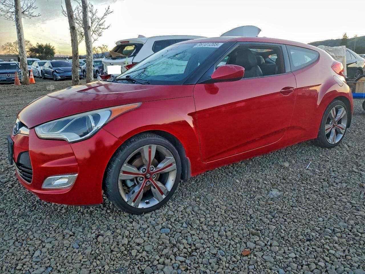 HYUNDAI VELOSTER 2015