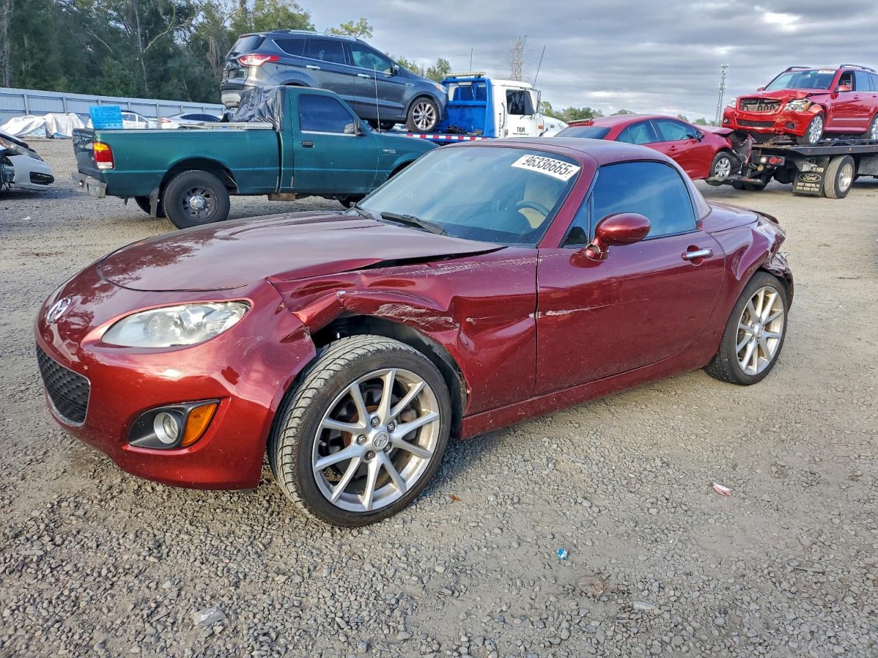 MAZDA MX-5 MIATA 2010
