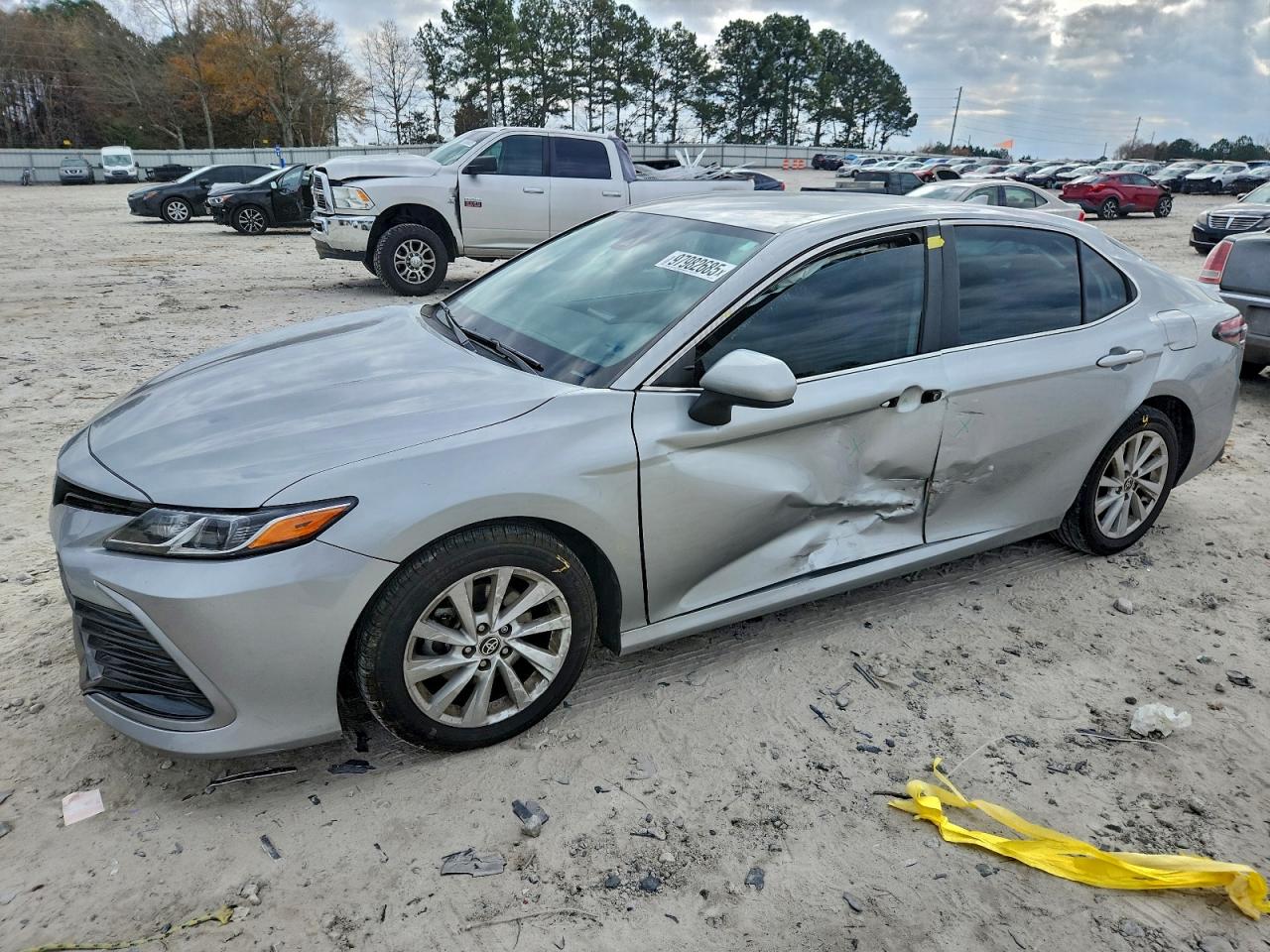 TOYOTA CAMRY 2022