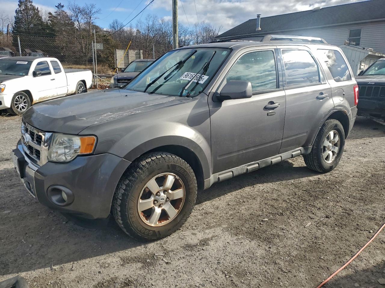 FORD ESCAPE LIM 2010