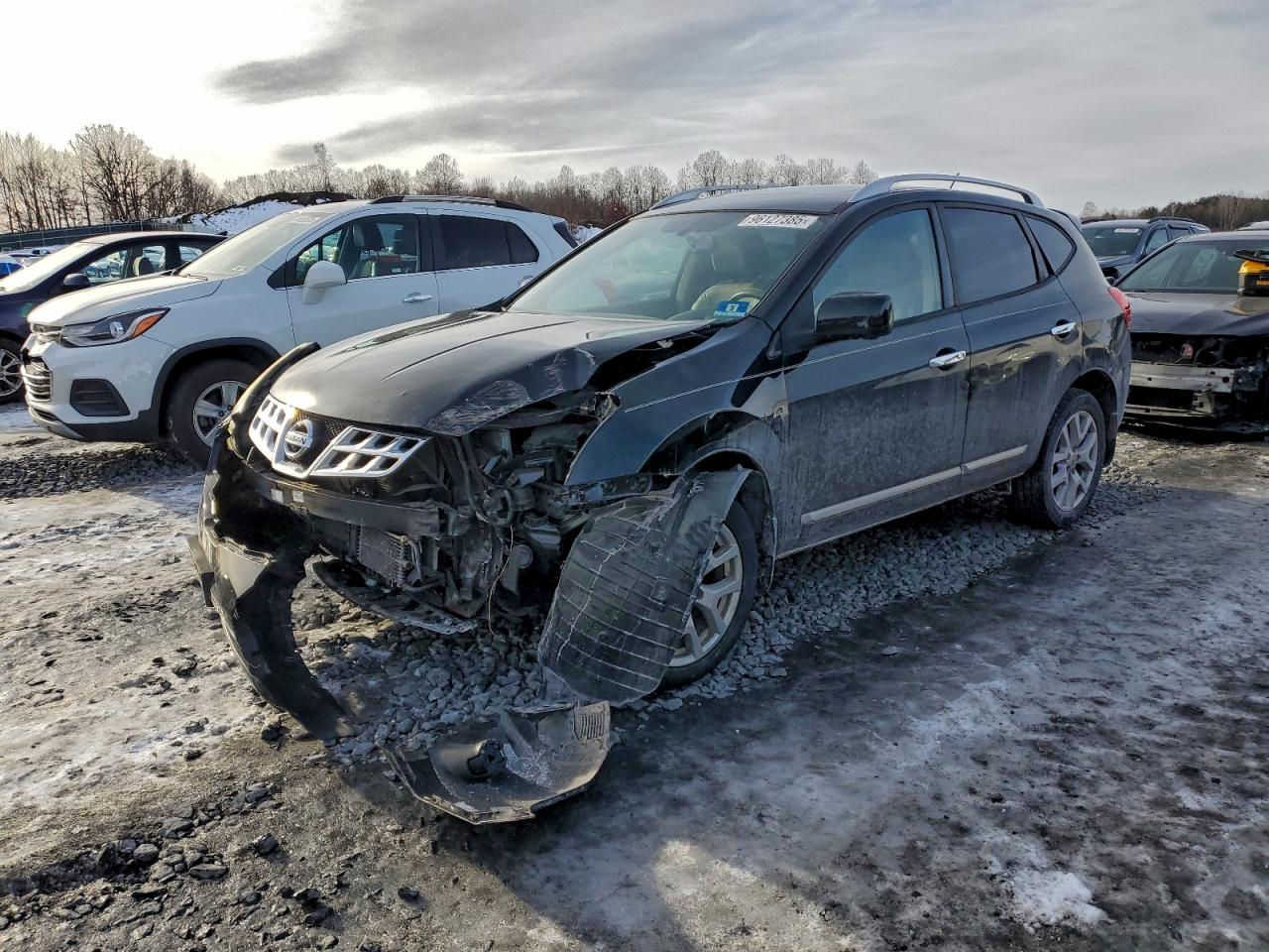 NISSAN ROGUE S 2013