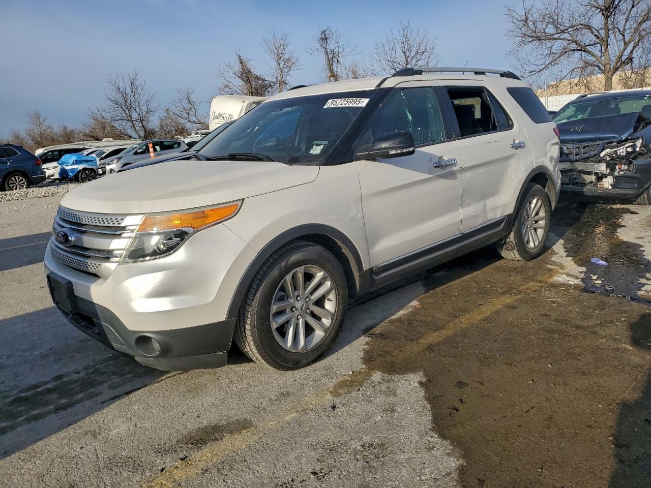 FORD EXPLORER X 2012