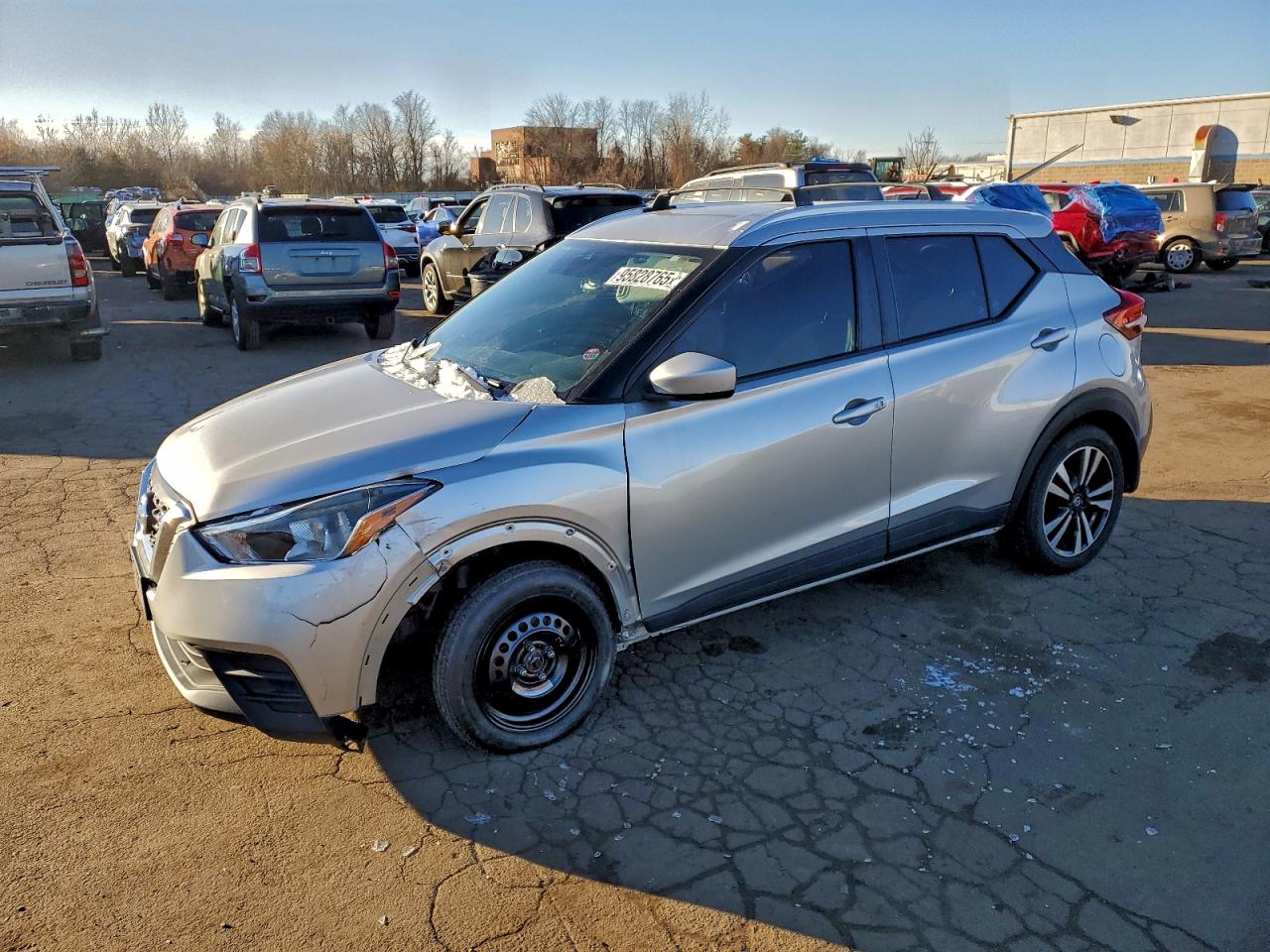 NISSAN KICKS 2020
