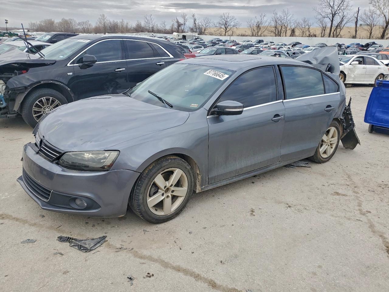 VOLKSWAGEN JETTA 2012