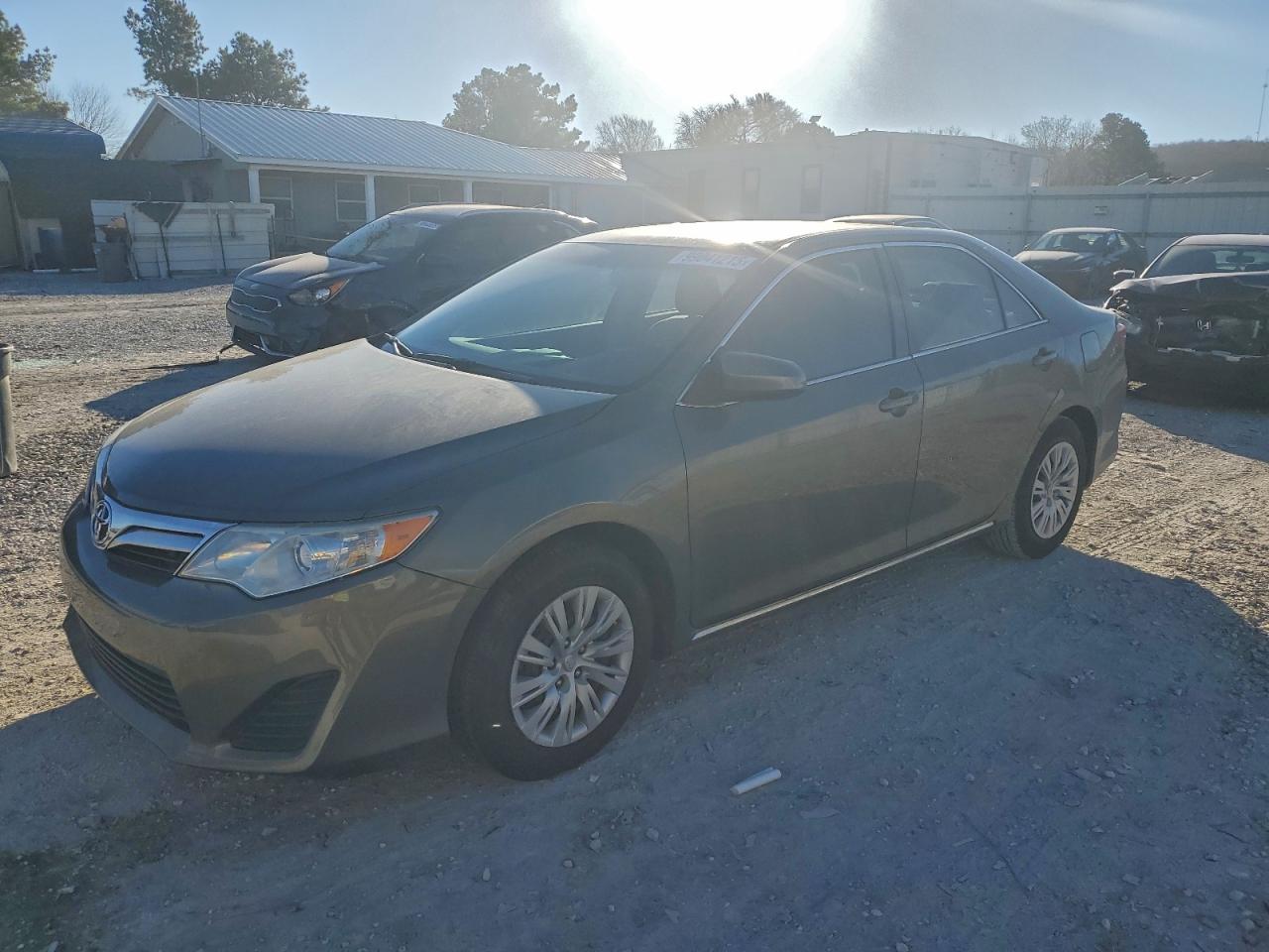 TOYOTA CAMRY L 2014