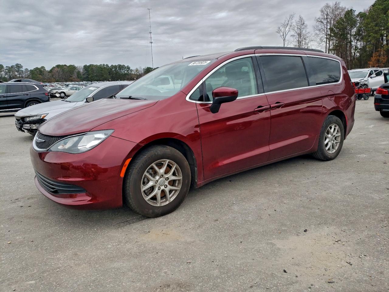 CHRYSLER VOYAGER 2020