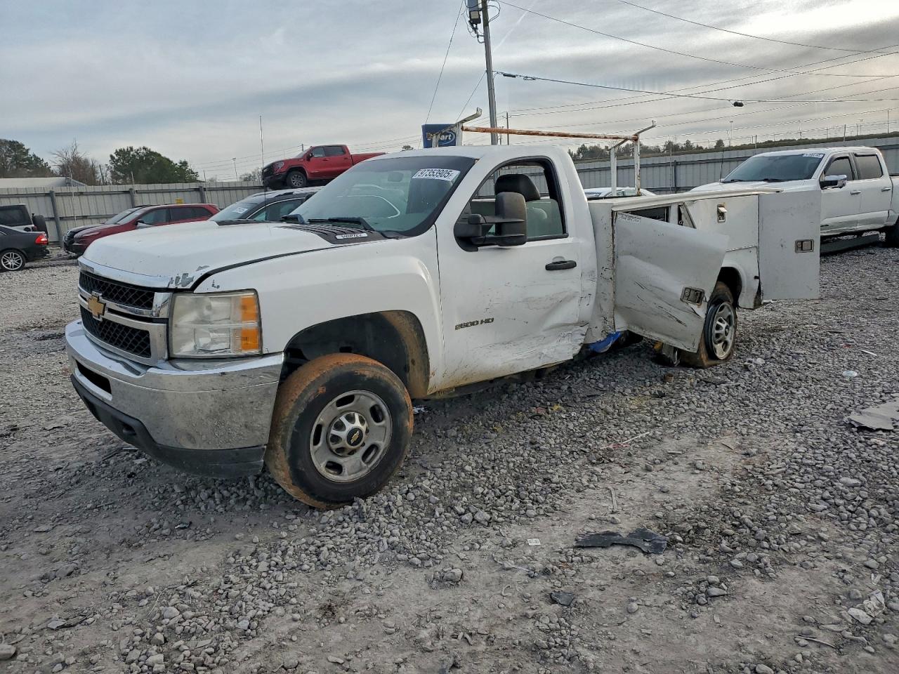 CHEVROLET SILVERADO 2011