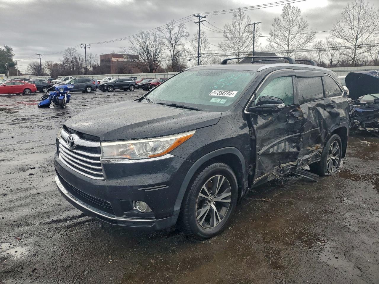 TOYOTA HIGHLANDER 2016
