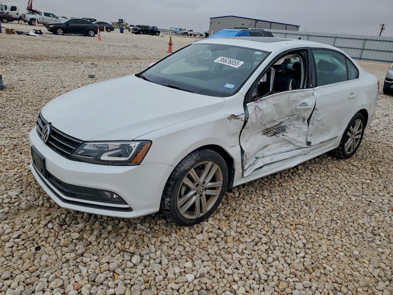 VOLKSWAGEN JETTA 2017