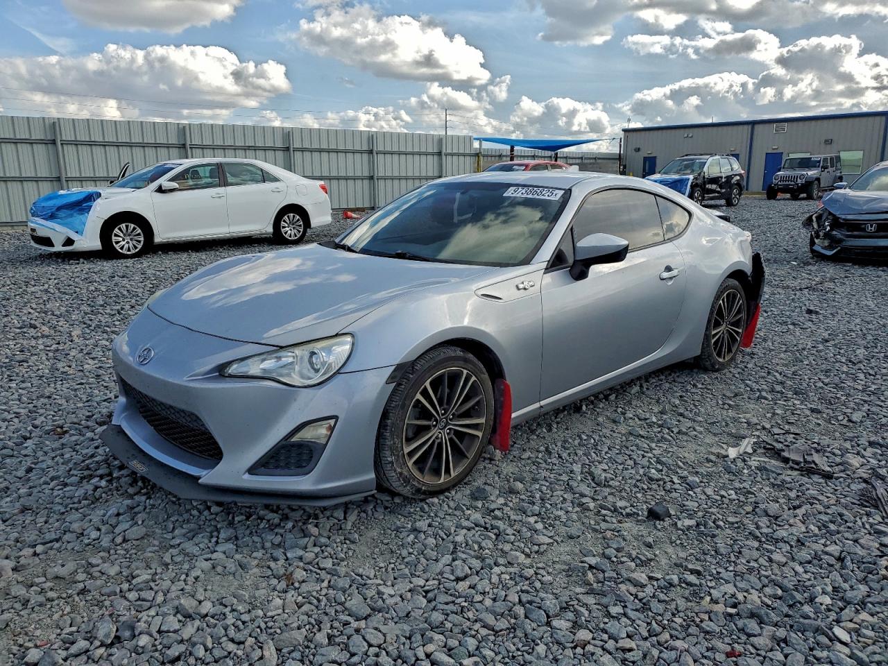 SCION FR-S 2015