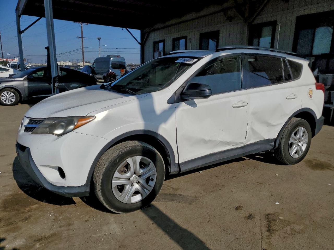 TOYOTA RAV4 LE 2013
