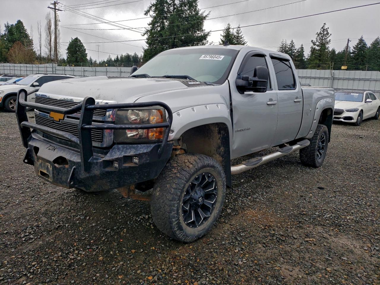 CHEVROLET SILVERADO 2013