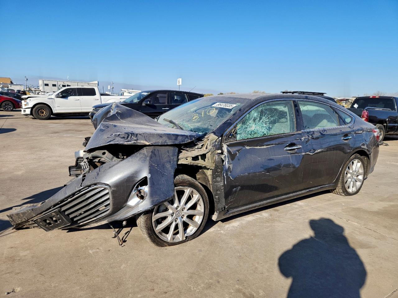 TOYOTA AVALON HYBRID 2013