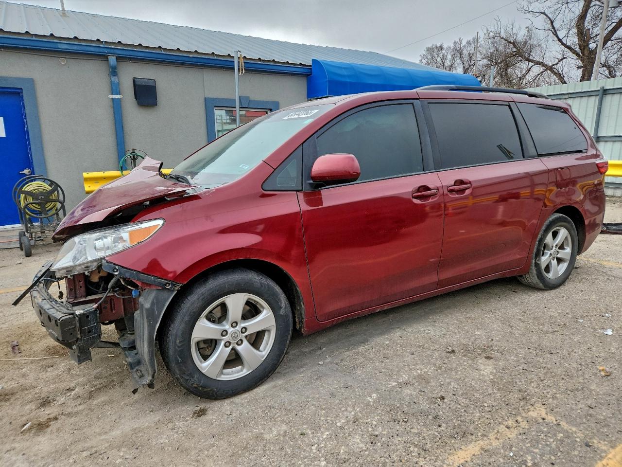 TOYOTA SIENNA 2015