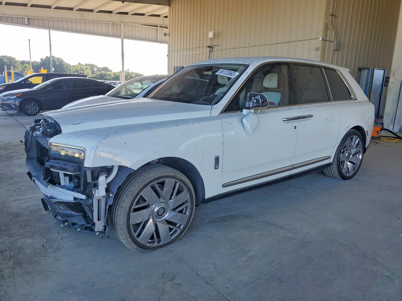 ROLLS-ROYCE CULLINAN 2025