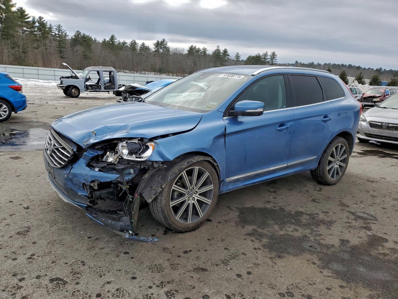 VOLVO XC60 2017