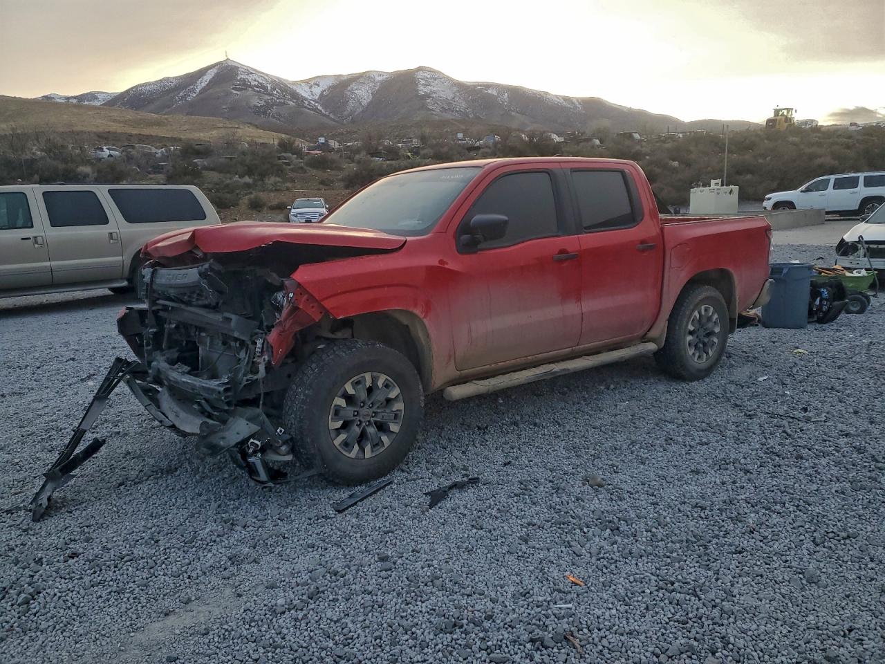 NISSAN FRONTIER 2022
