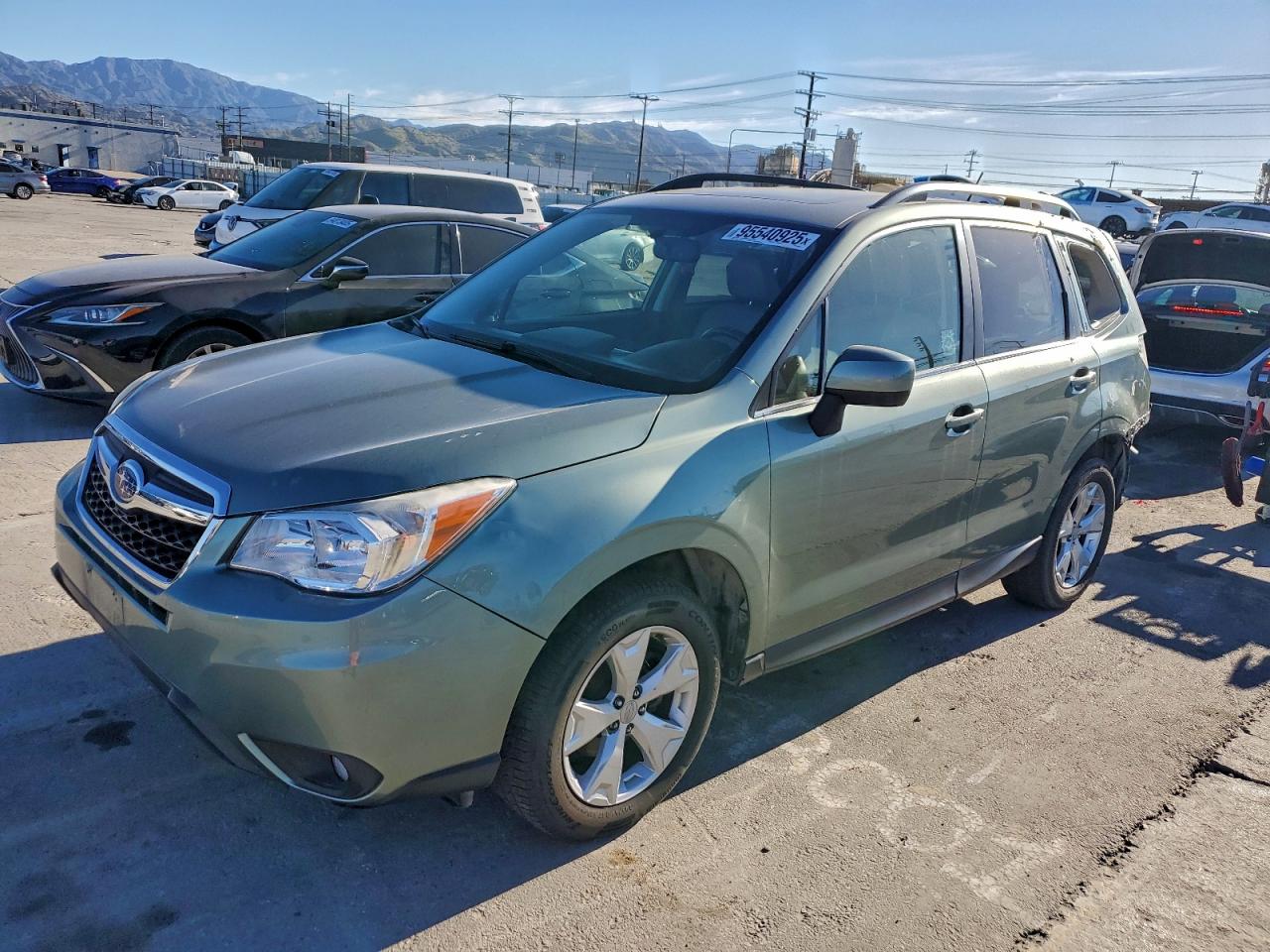 SUBARU FORESTER 2015