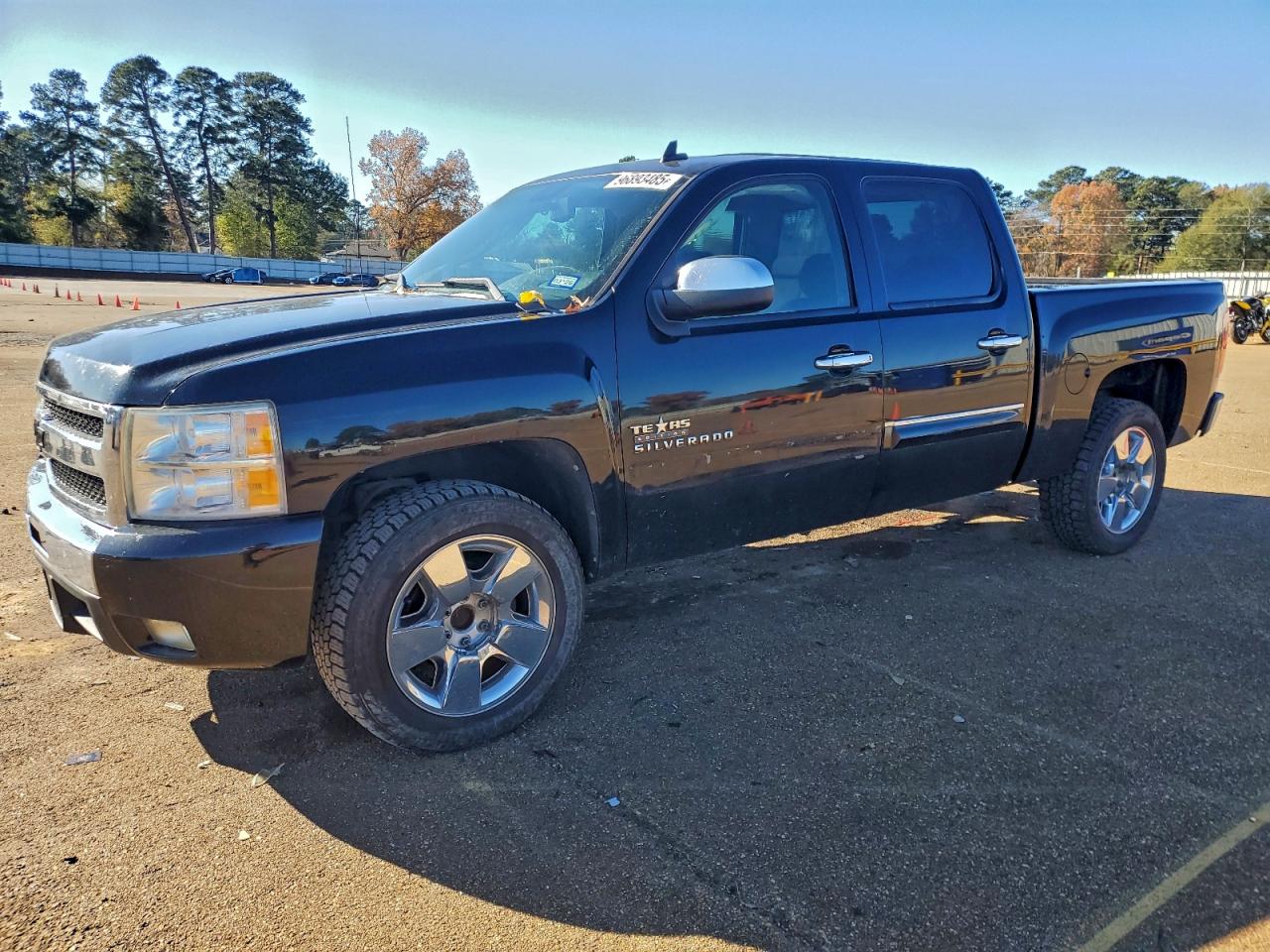CHEVROLET SILVERADO 2011