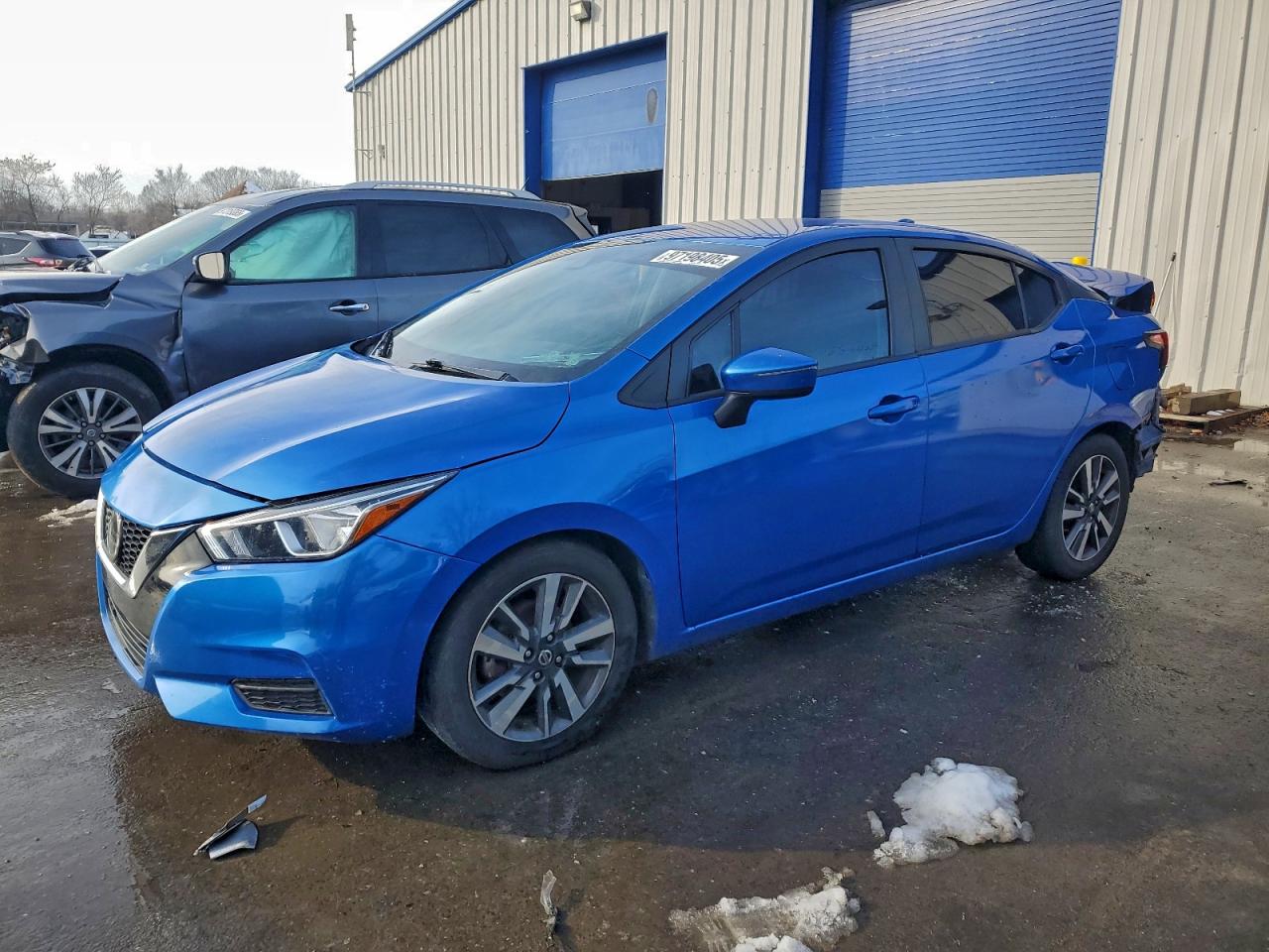 NISSAN VERSA 2021