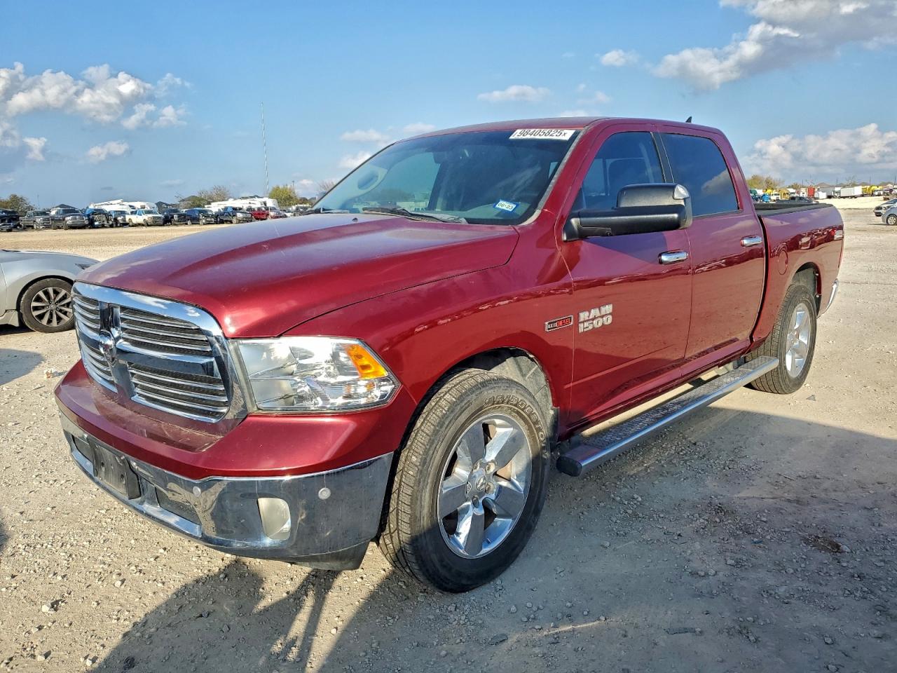 RAM 1500 SLT 2015