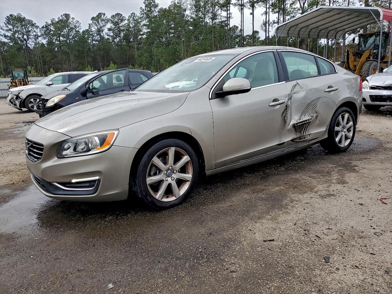 VOLVO S60 2016