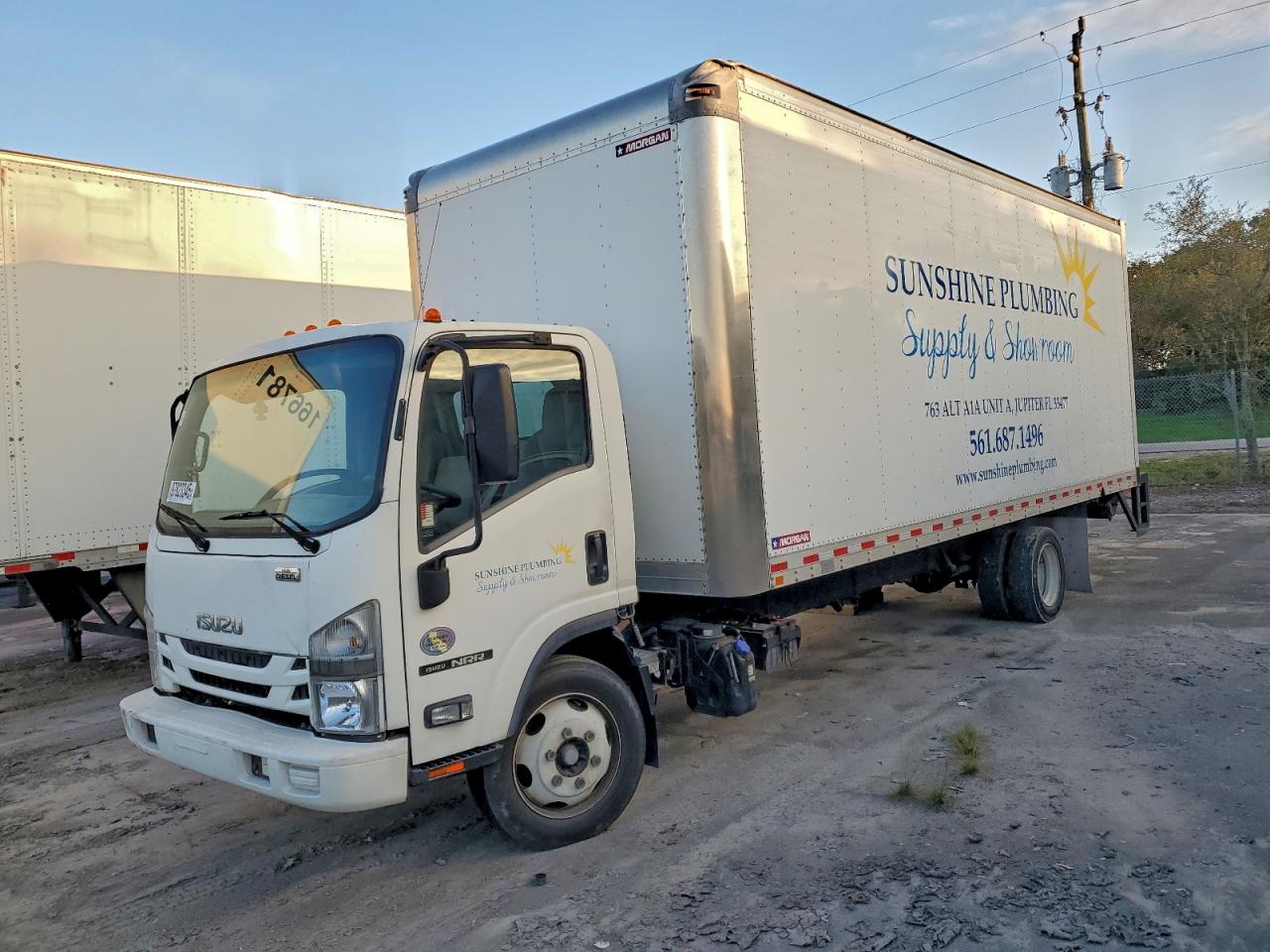 ISUZU NRR 2019