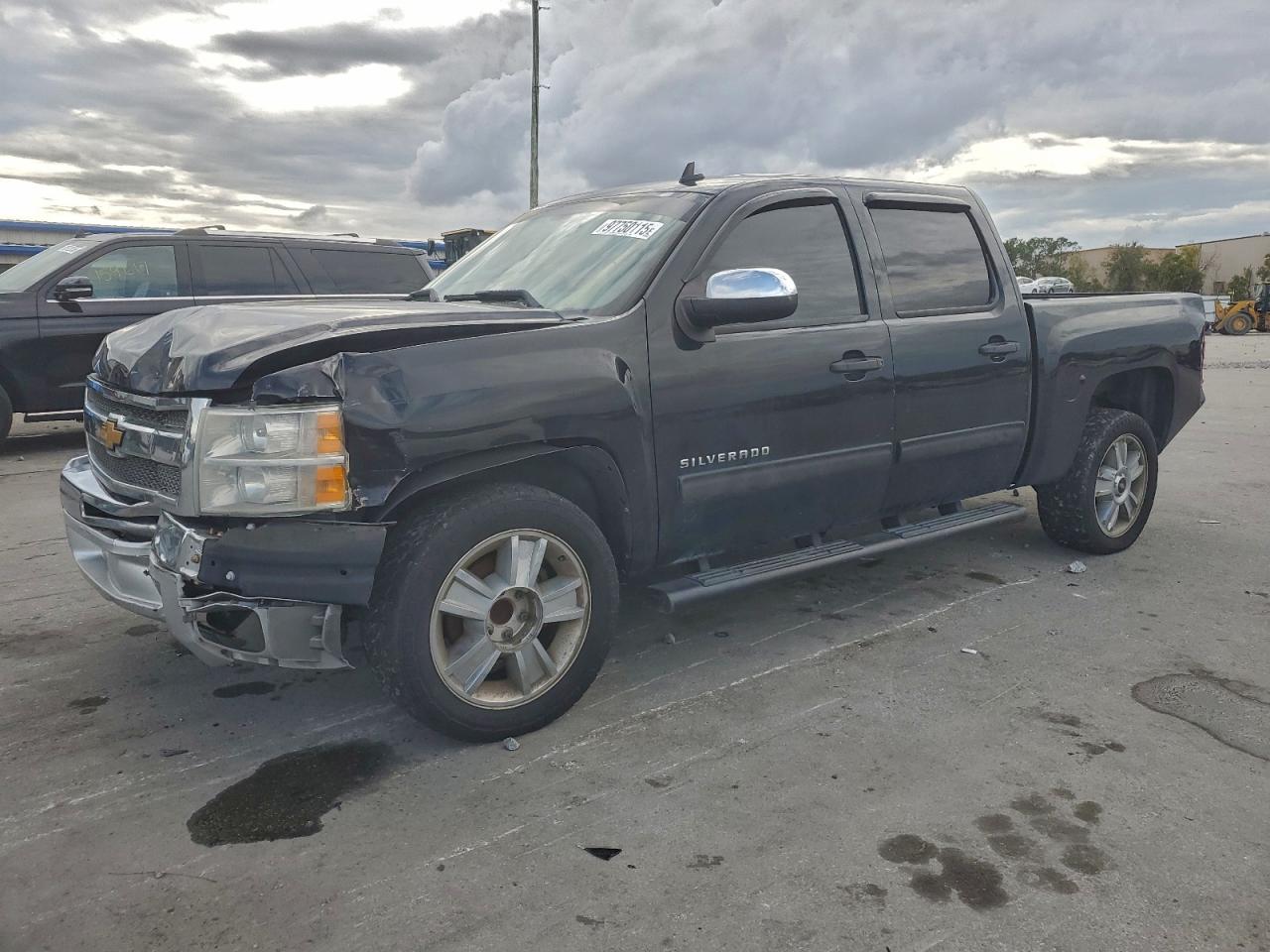 CHEVROLET SILVERADO 2013