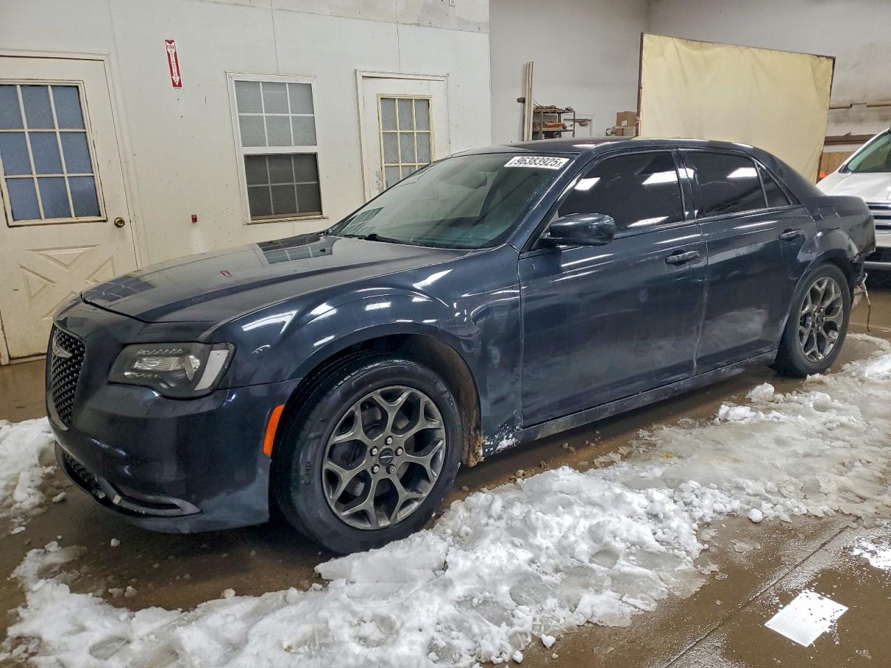 CHRYSLER 300 2016