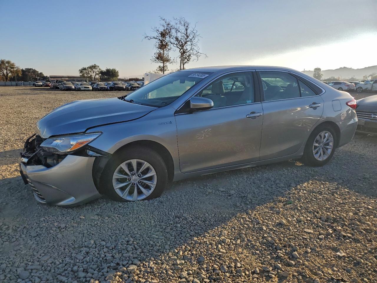 TOYOTA CAMRY HYBRID 2015