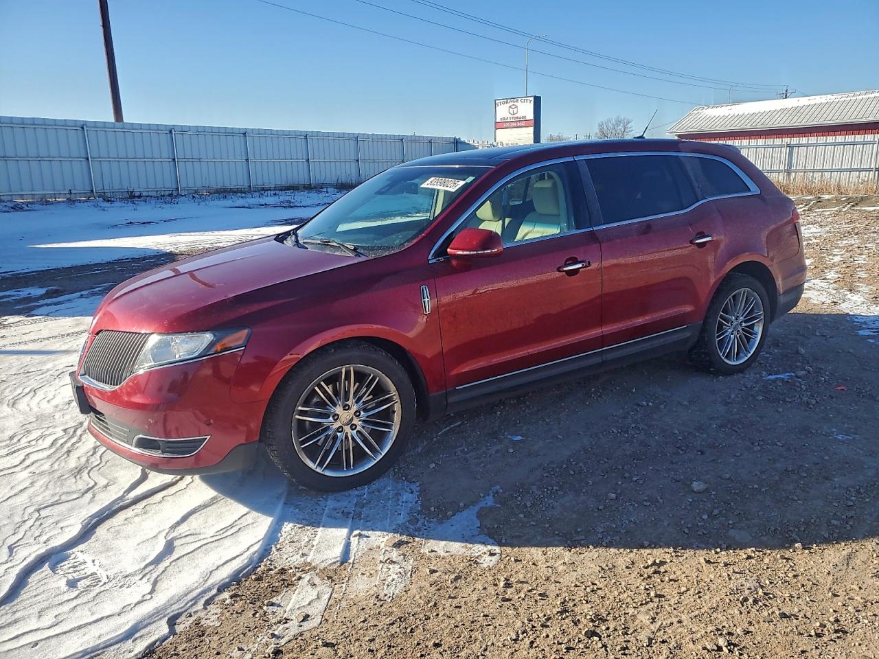 LINCOLN MKT 2014