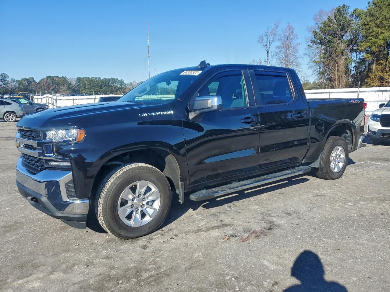 CHEVROLET SILVERADO 2021