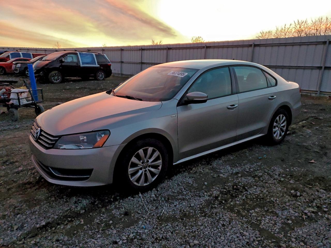 VOLKSWAGEN PASSAT S 2014